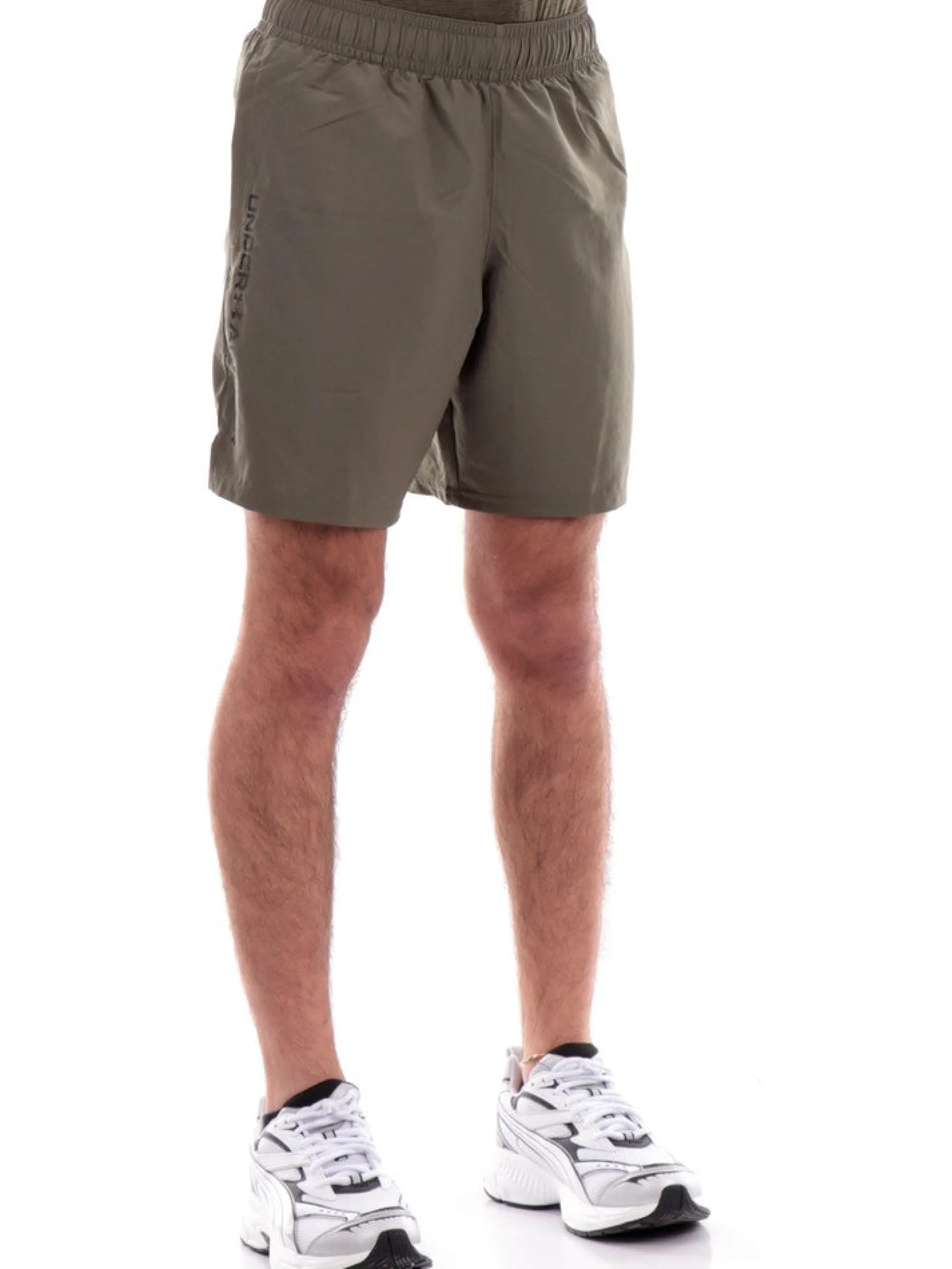 UNDER ARMOUR Bermuda*Bermuda verdi da uomo Woven 13833560