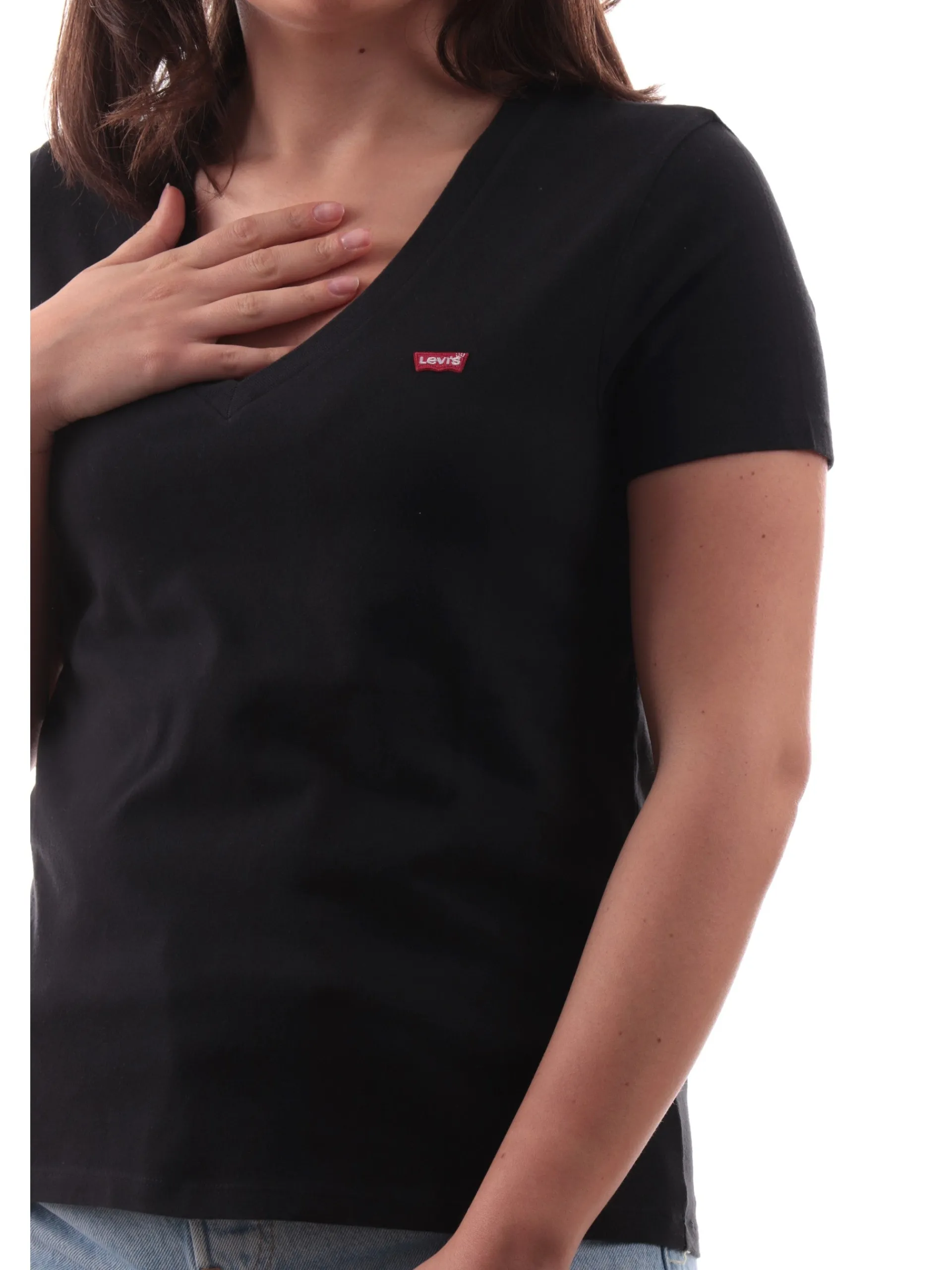 LEVIS T-Shirt*Maglia scollo a V nera da donna con patch rosso 8534100
