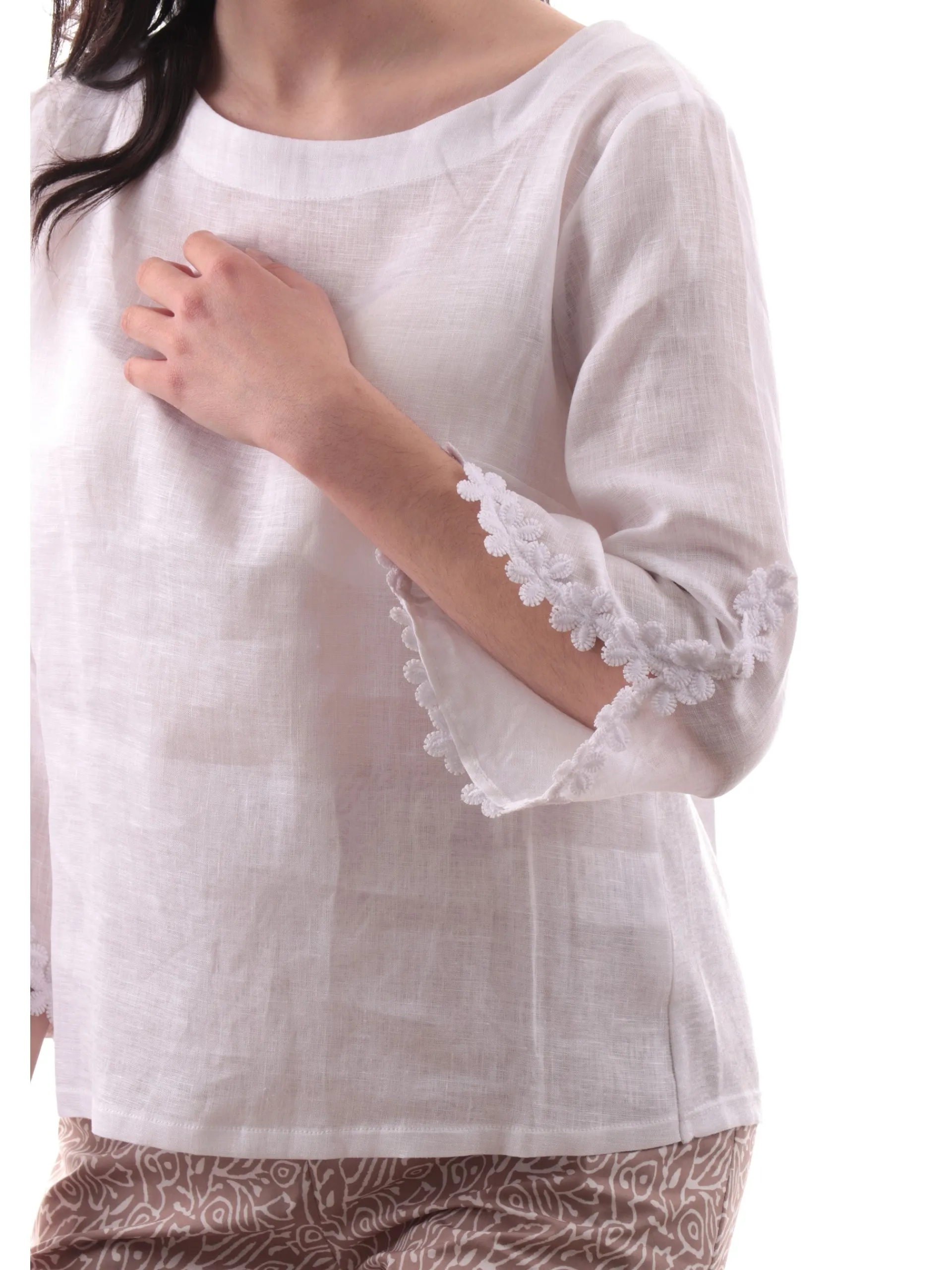 ANIS Maglie*Maglia lino bianca scollo a barca da donna maniche tre quarti 251C1525