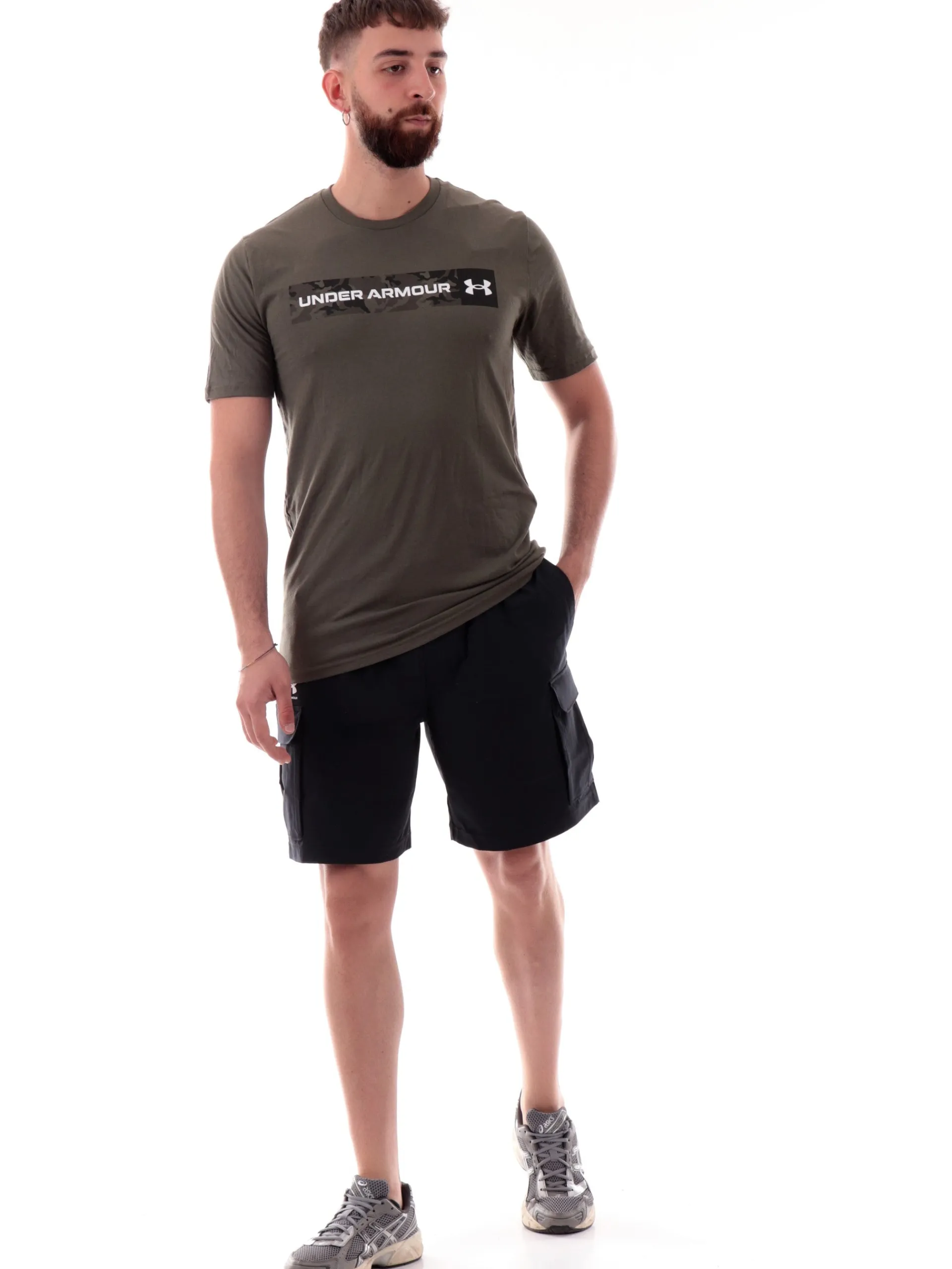 UNDER ARMOUR T-Shirt*Maglia verde da uomo logo camo 13768300