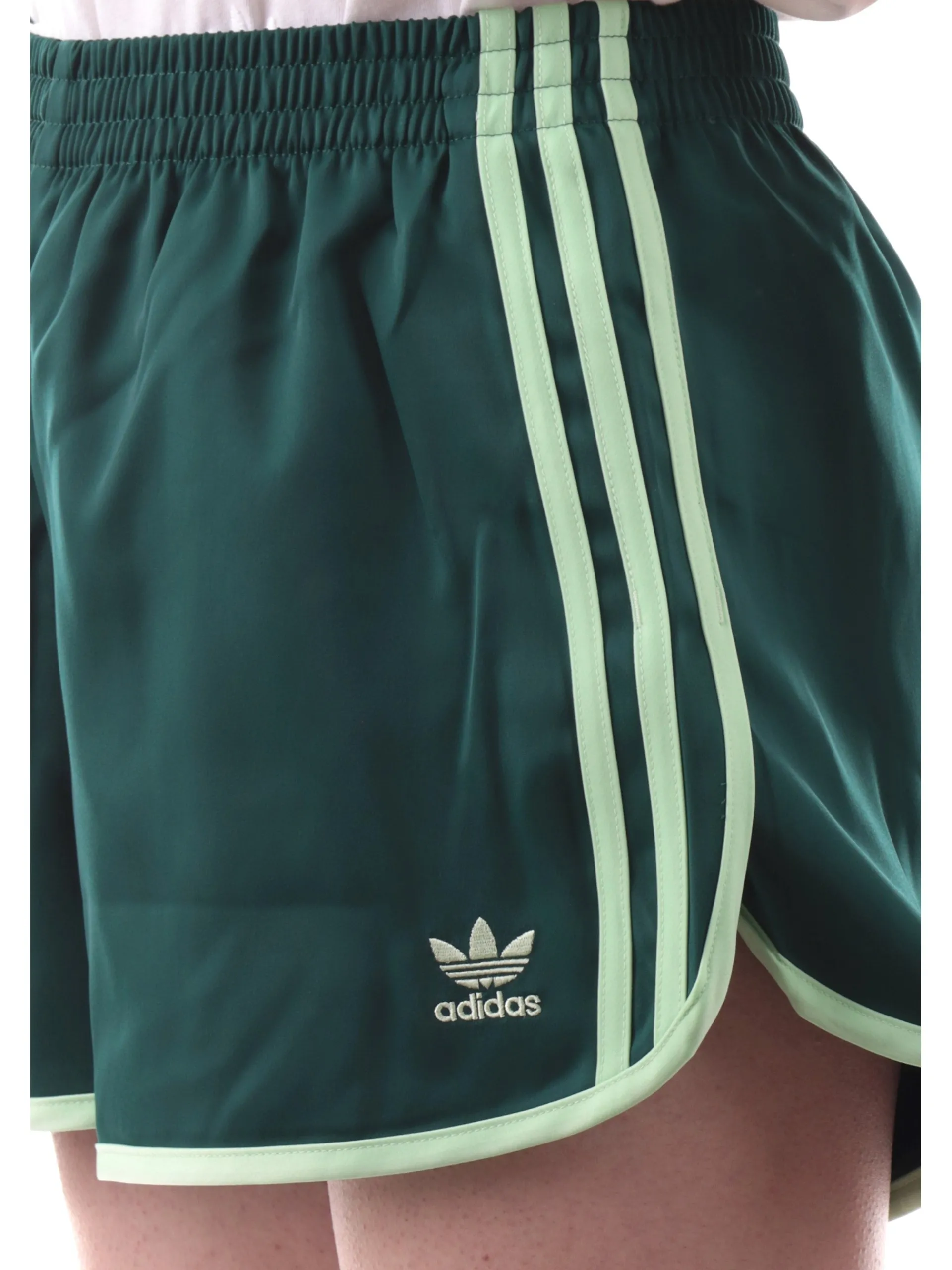 ADIDAS ORIGINALS Shorts*Pantaloncini Adidas verdi 3Stripes da donna Sprinter tessuto tecnico KA7737
