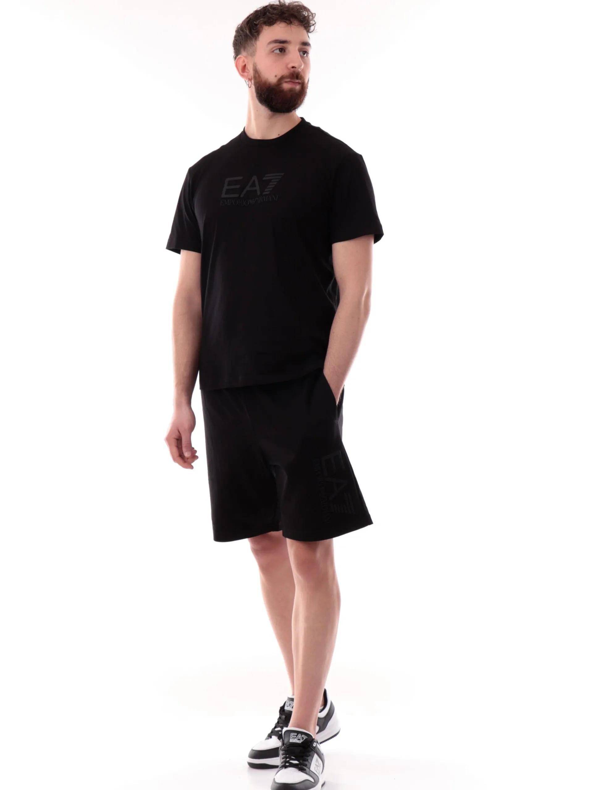EMPORIO ARMANI 7 Bermuda*Pantaloncini EA7 Emporio Armani neri da uomo 7M000232AF13512
