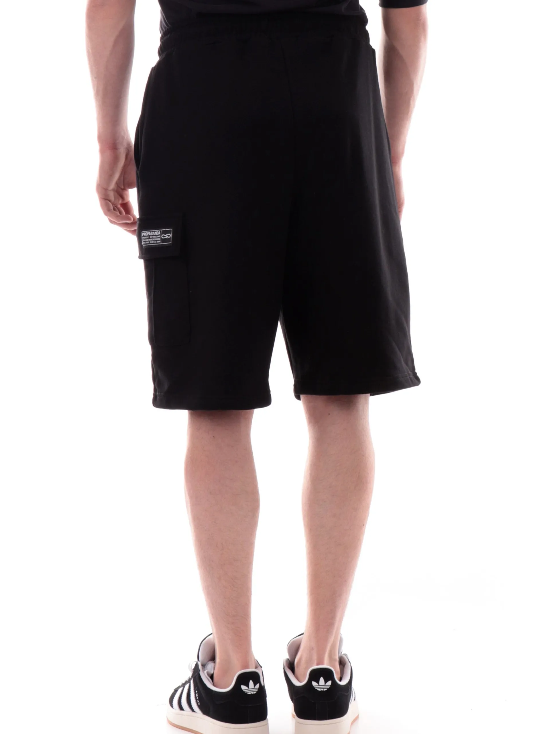 PROPAGANDA Bermuda*Pantaloncini neri da uomo Logo Capital 25SSPRBR
