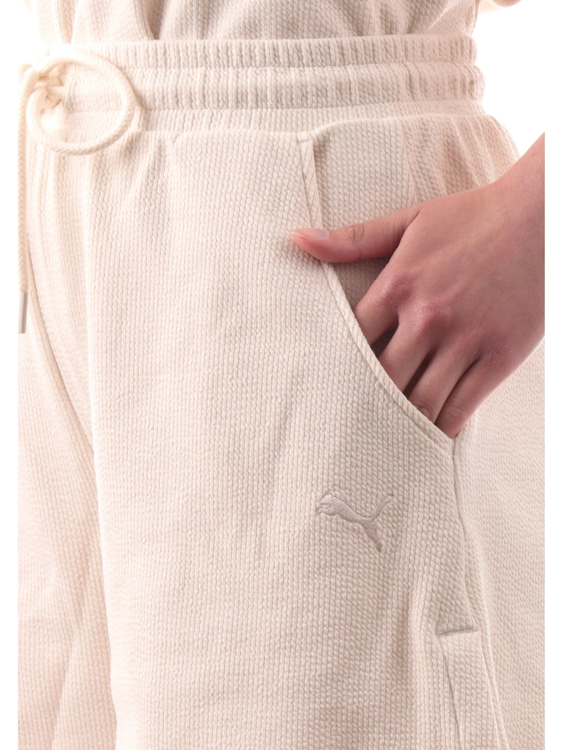 PUMA Shorts*Pantaloncini vita alta beige da donna nido d'ape 685062
