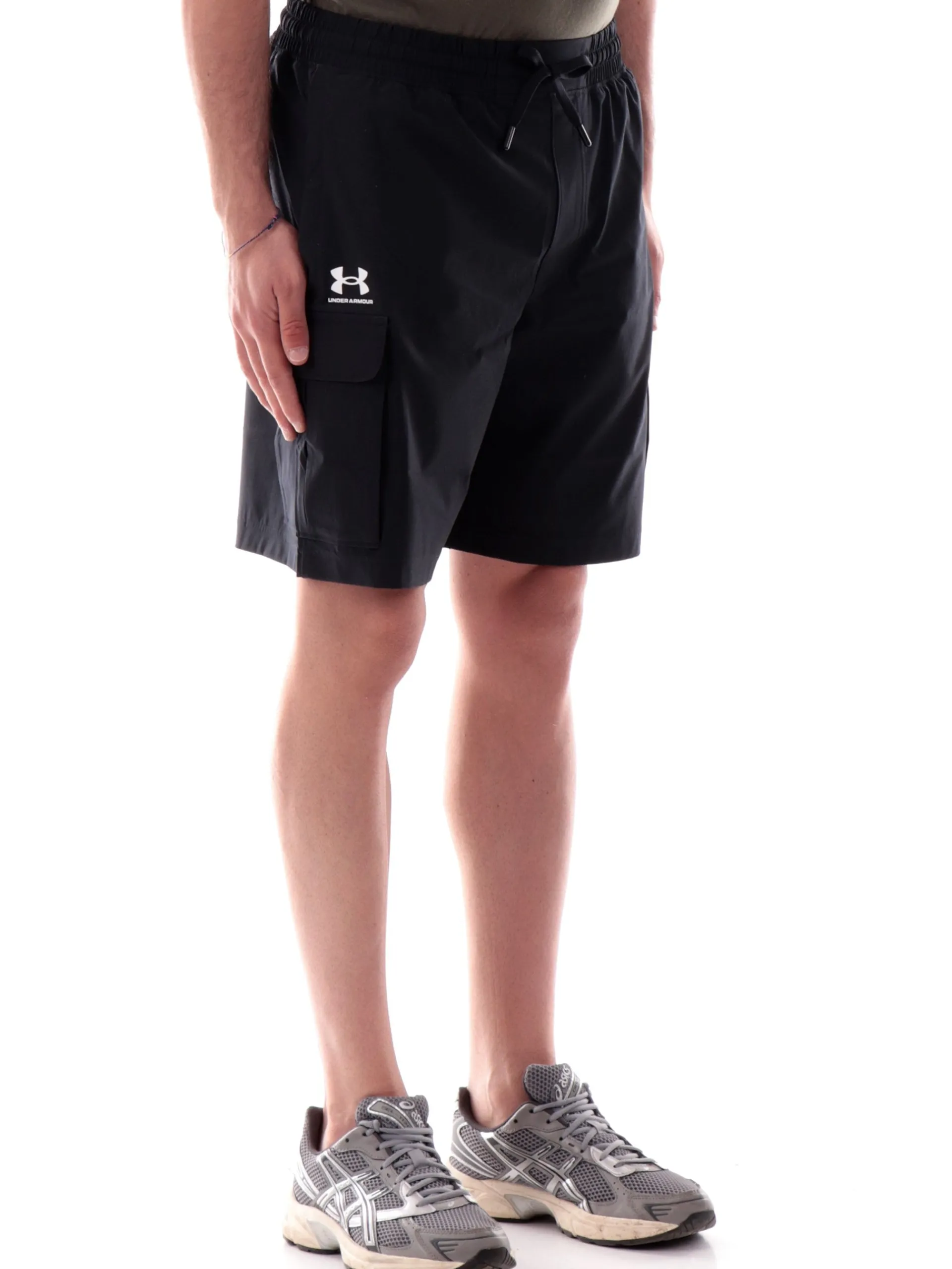 UNDER ARMOUR Bermuda*Pantaloncini cargo neri da uomo tessuto tecnico 13865600
