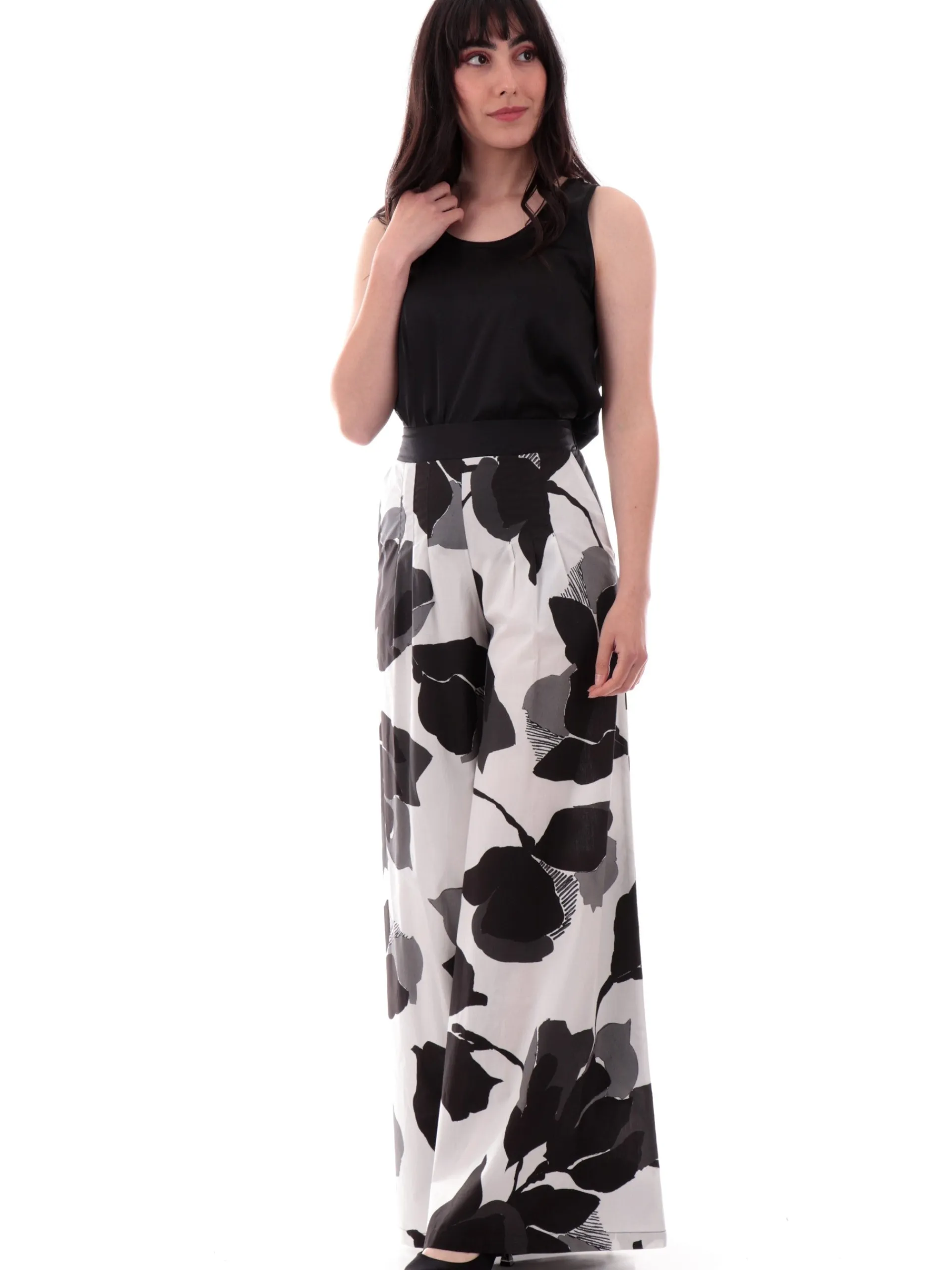 MANILA GRACE Pantaloni*Pantaloni fantasia a fiori grigi bianchi e neri a vita alta P127CSMA