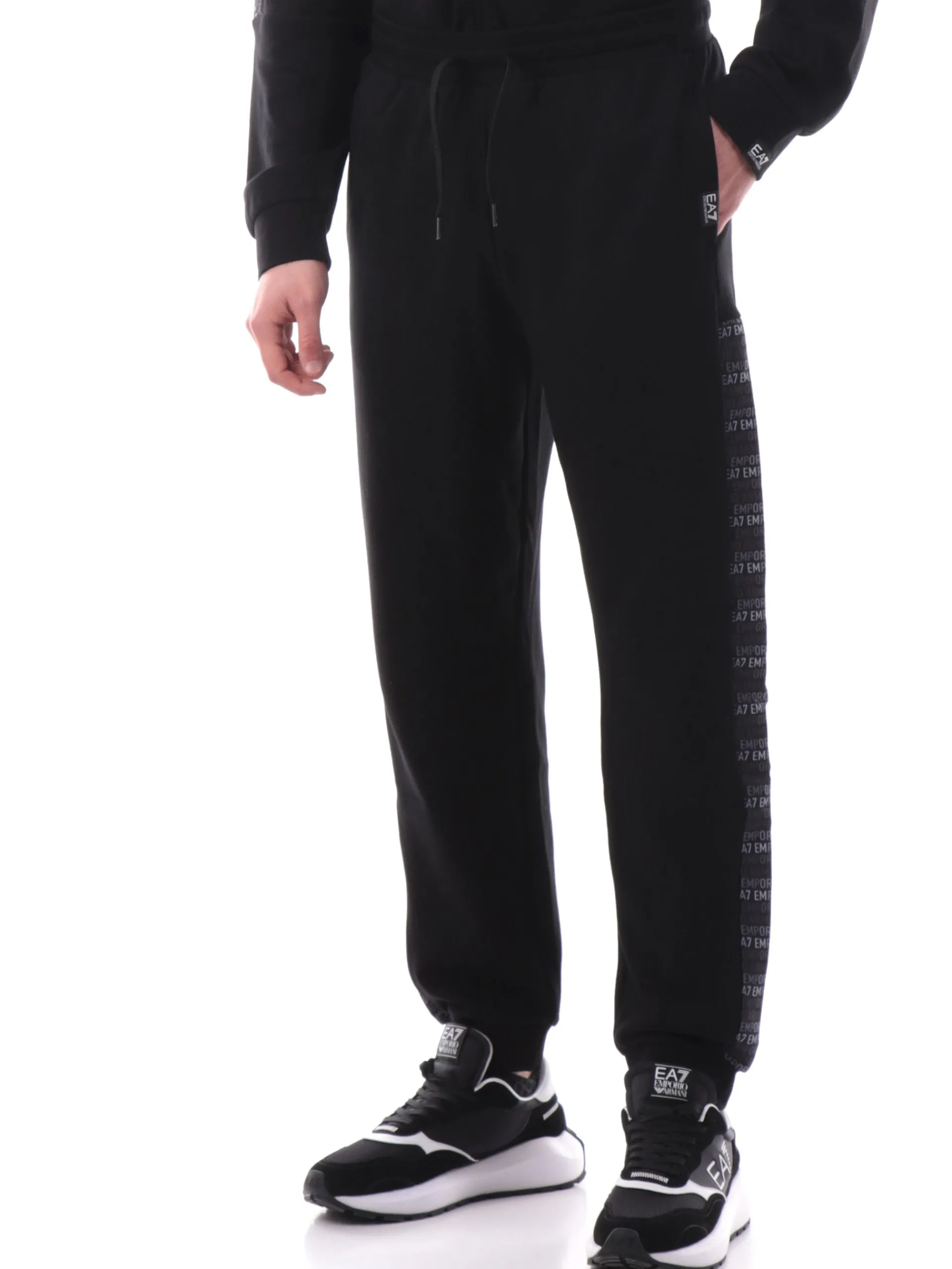 EMPORIO ARMANI 7 Pantaloni*Pantaloni tuta Emporio Armani EA7 neri da uomo bande logate 7M000216AF12660