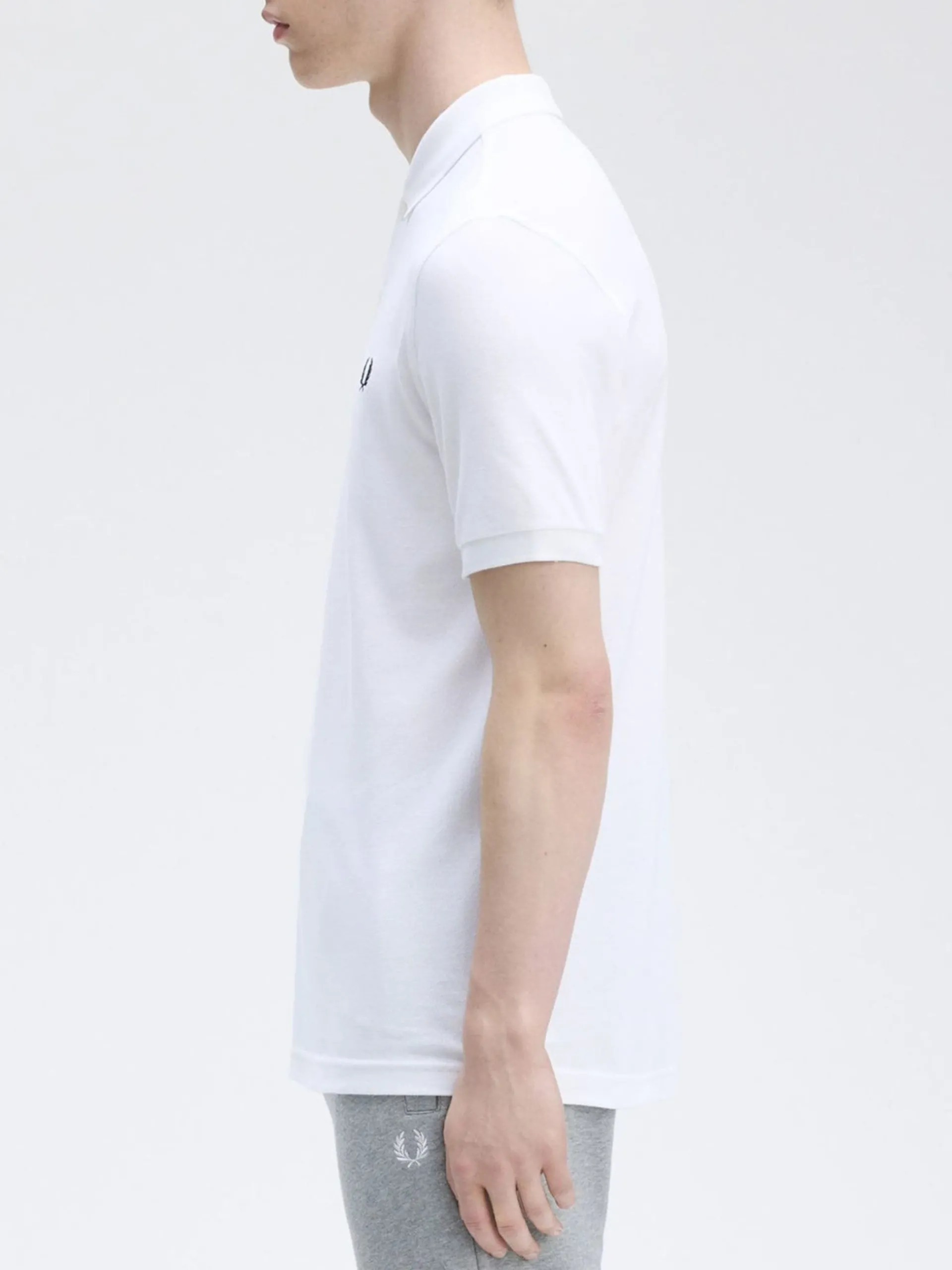 FRED PERRY Polo*Polo bianca da uomo logo nero ricamato M6000