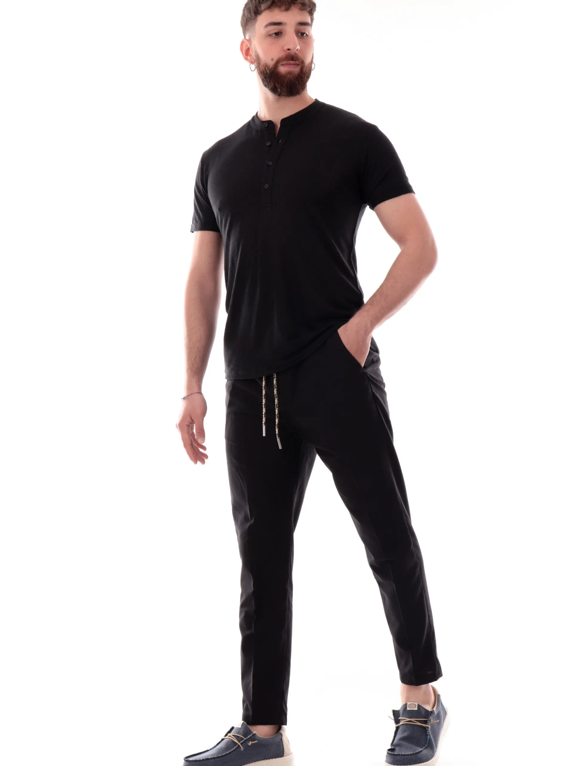 GIANNI LUPO T-Shirt*Polo Serafino nera da uomo in lino GL525LS25