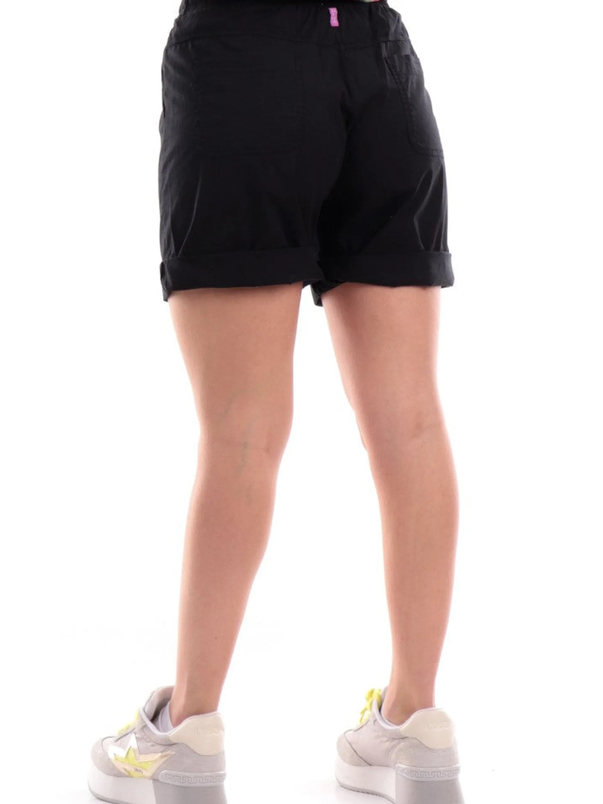 DEHA Shorts*Shorts neri da donna in Popeline A00627