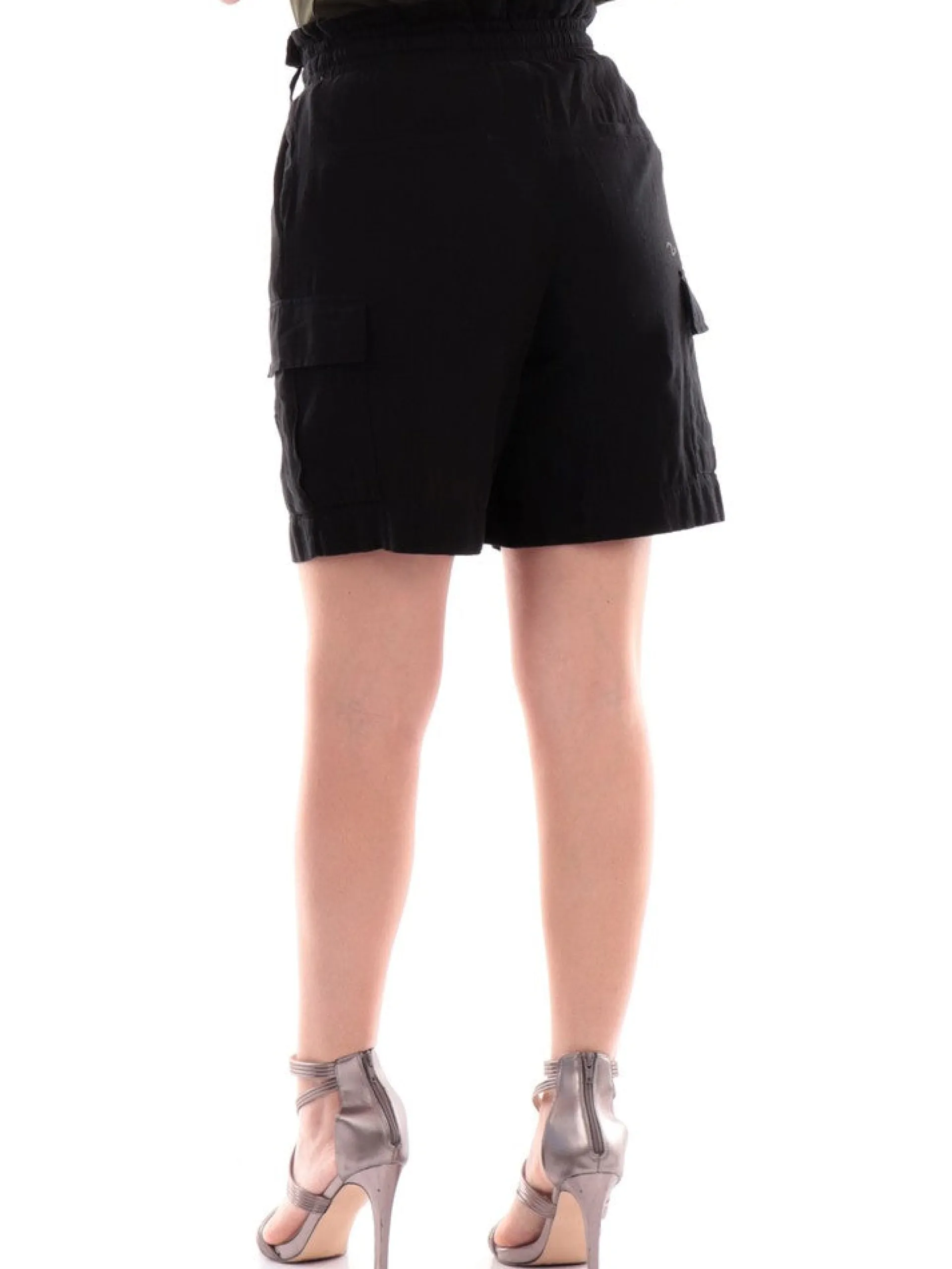 YES ZEE Shorts*Shorts neri da donna con risvolto P288J7000