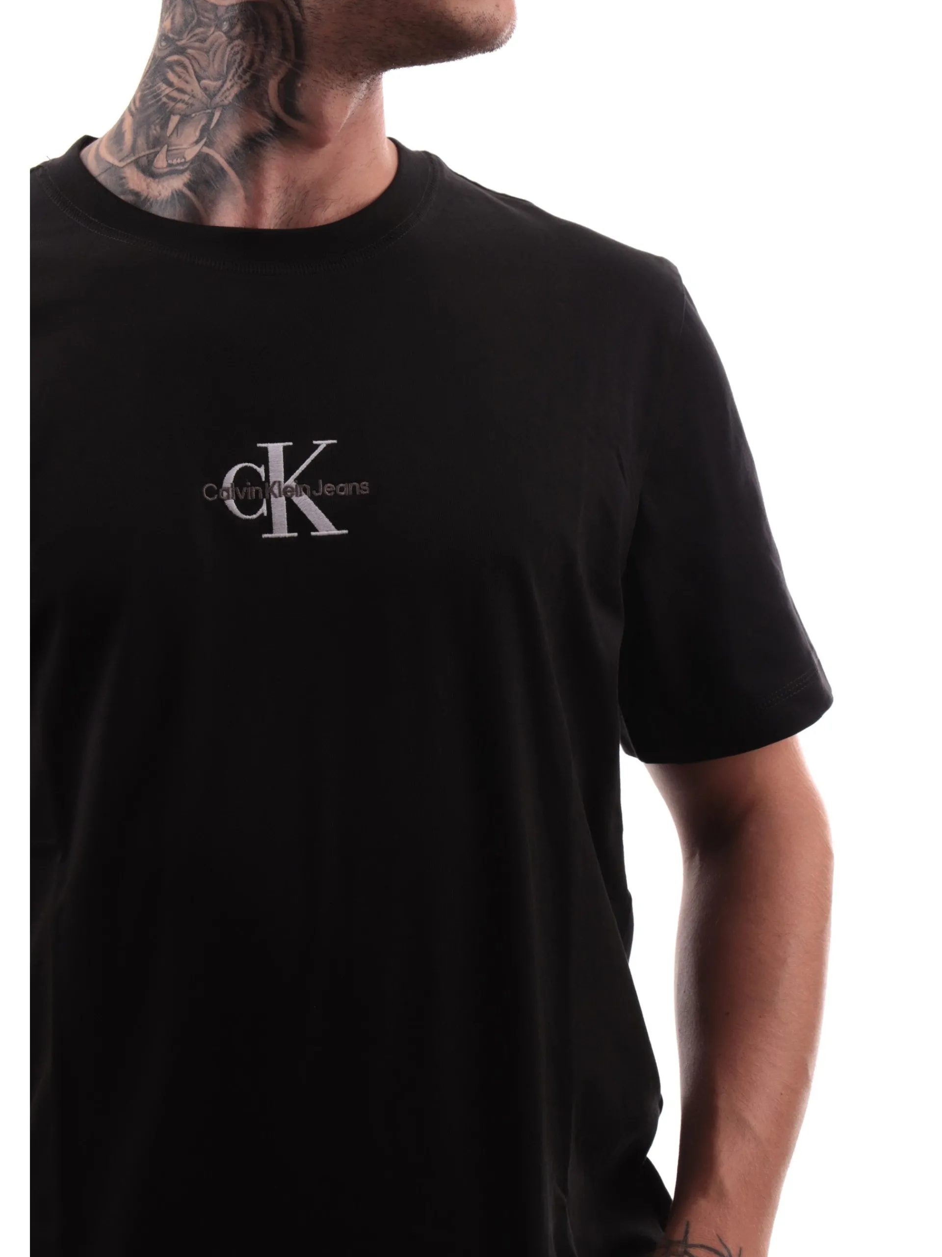 CALVIN KLEIN T-Shirt*T-shirt nera da uomo logo ricamato J30J325649