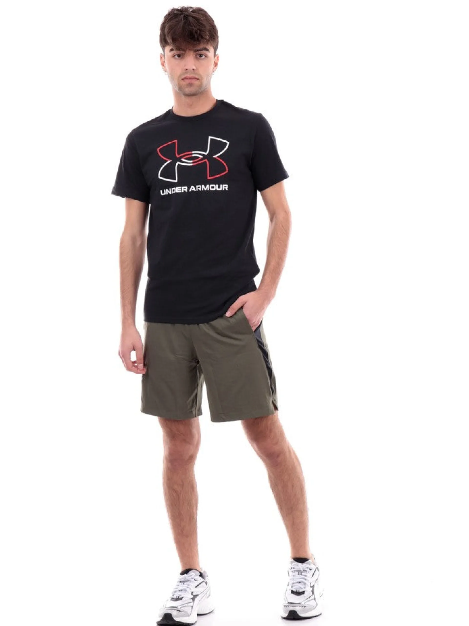 UNDER ARMOUR T-Shirt*T-Shirt nera da uomo logo grande 1382915